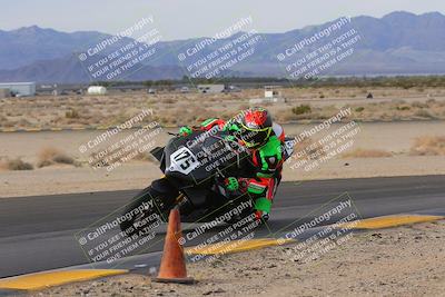 media/Dec-17-2022-SoCal Trackdays (Sat) [[224abd9271]]/Turn 9 Inside (1pm)/